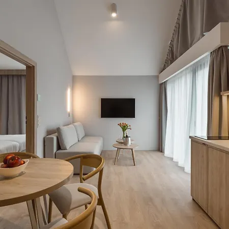 酒店 Termy Karkonosze & Kolo Karpacza *